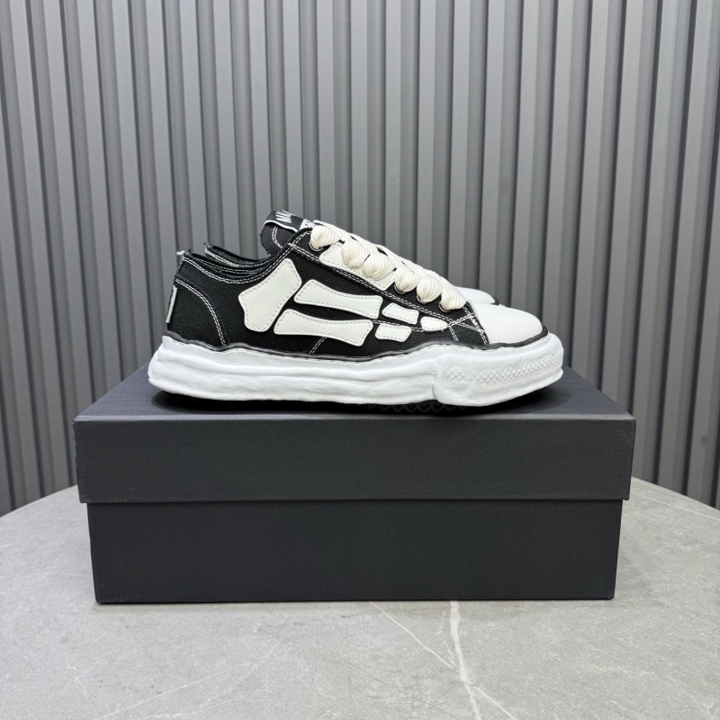 Other Sneakers